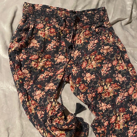 Ralph Lauren Floral  Bottoms - Blue and Pink - Picture 1 of 4